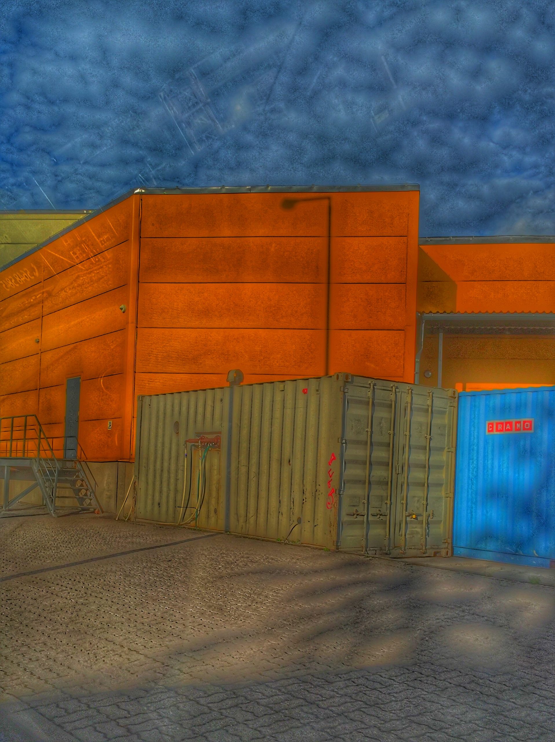 Mark Daniels – Storage