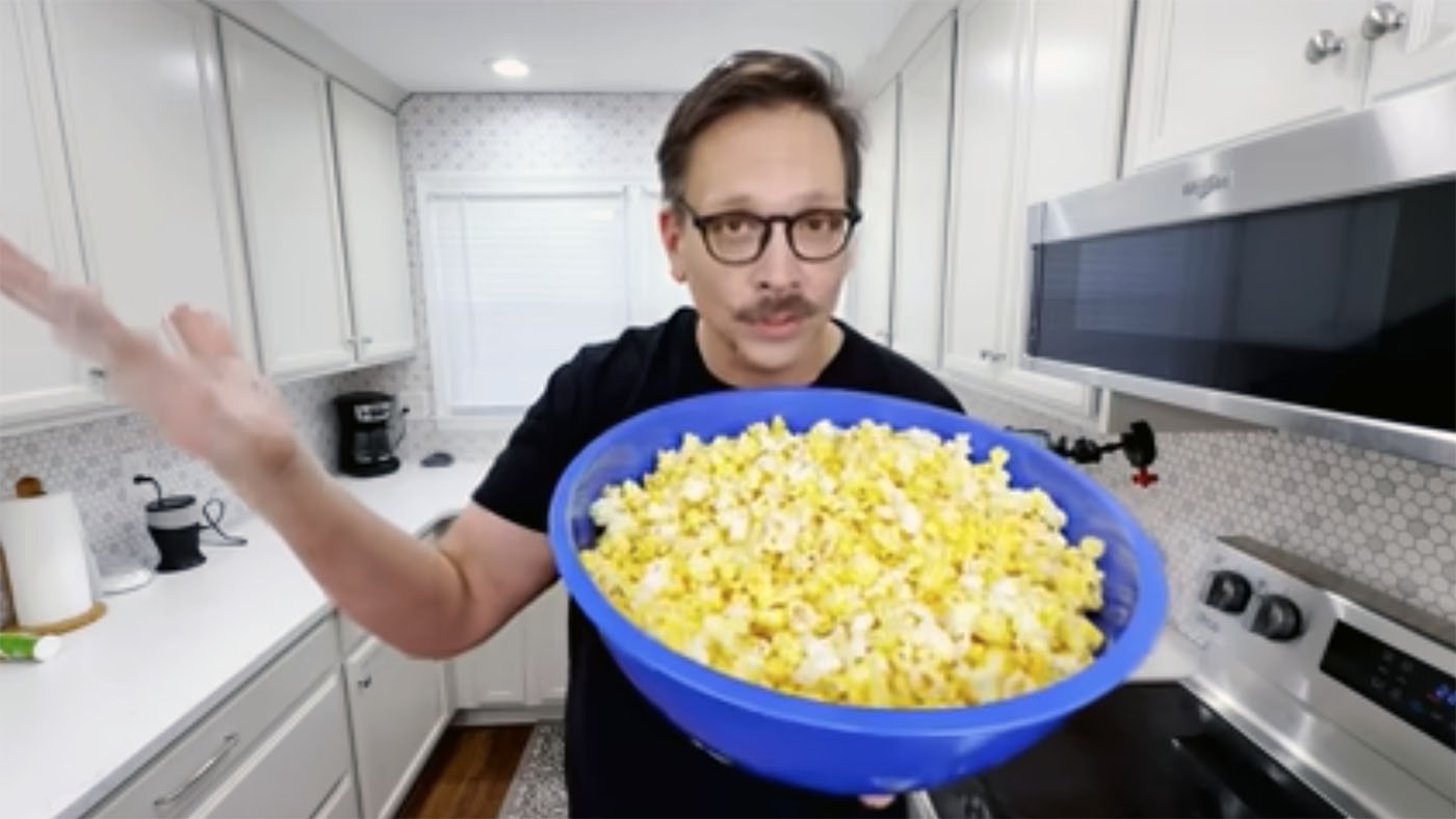 [votd] How To Make Movie Theater Popcorn At Home