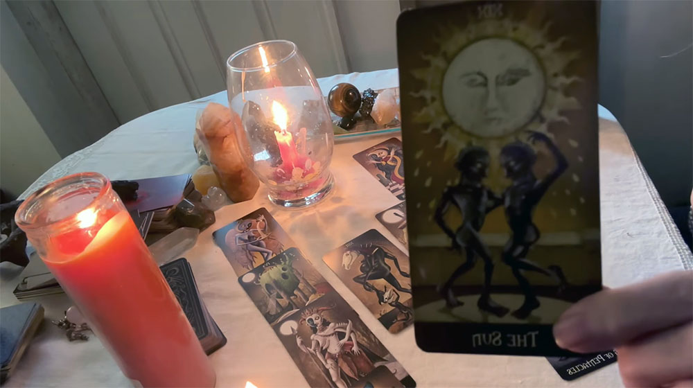 Did Trump Kill Epstein? A Tarot Reading