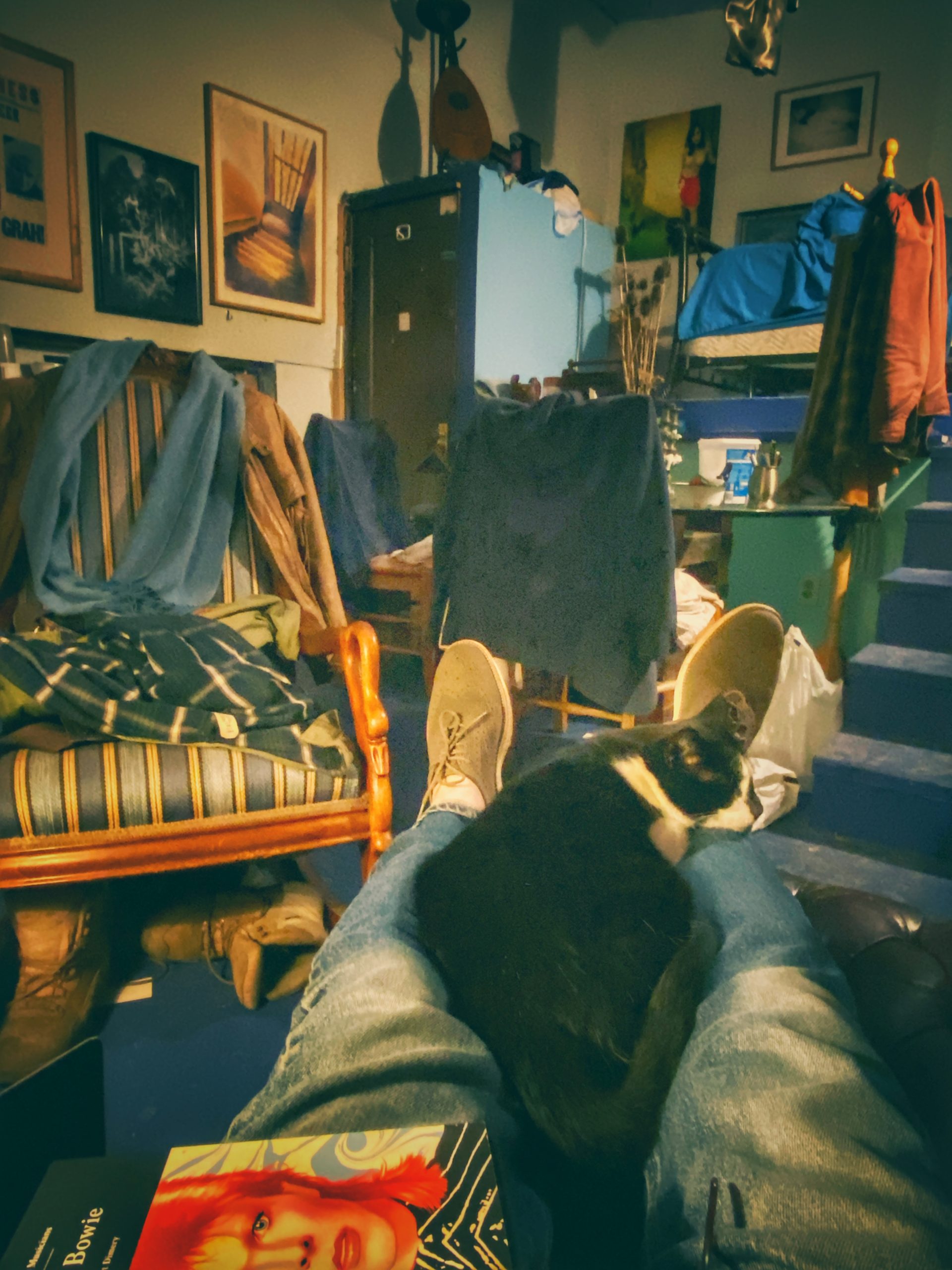 Knox Bronson - Rainy Sunday Night